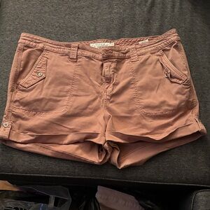 Coldwater Creek Dusty Rose Cargo Shorts